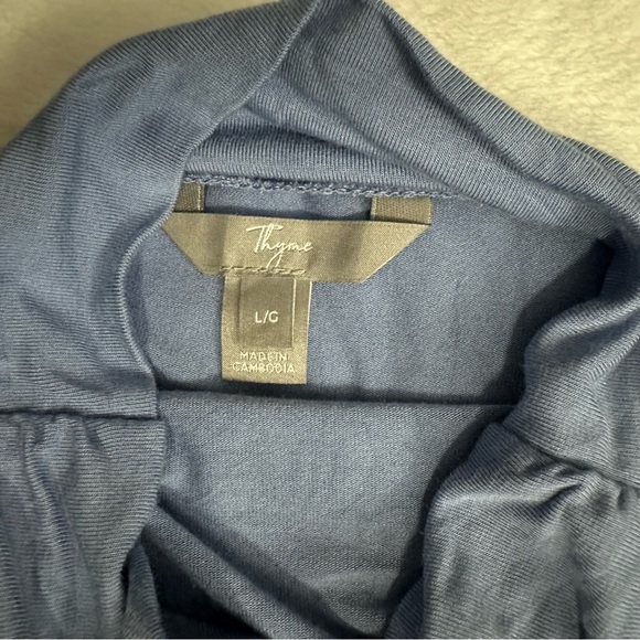 2/$30 Thyme Maternity Long Sleeve Mock-Neck T-Shirt, Large - Picture 5 of 8